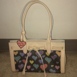 Dooney & Bourke